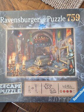Ravensburger 759 Escape Room Puzzle Vampire's Castle NEW/SEALED